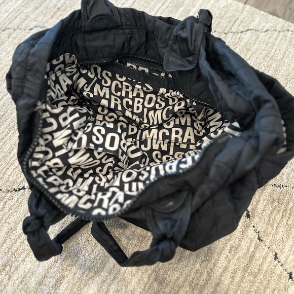 Marc Jacobs Diaper Bag/Tote/Travel bag - Picture 3 of 6